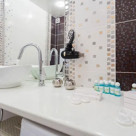 Premium Apartment *